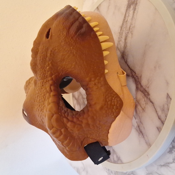 Jurassic World Tyrannosaurus Rex‎ Mask - Picture 4 of 8